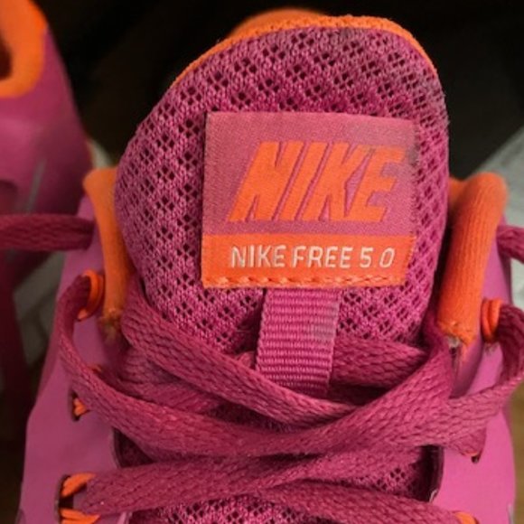 Nike Free 5.0 Runners Girls Size 6Y - Picture 9 of 10